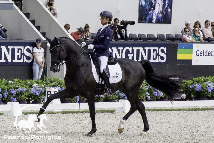 /images/Adelinde Cornelissen 30052017.jpg