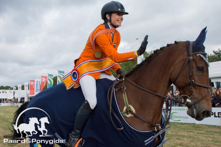 Alice Naber-Lozeman prolongeert NK titel, zilver voor Tim Lips