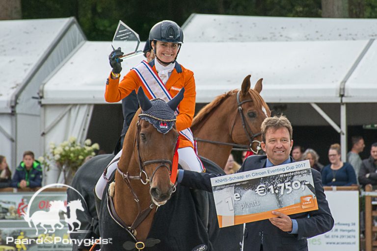 Alice Naber-Lozeman winnaar eerste KNHS-Schaap en Citroen Eventing Cup