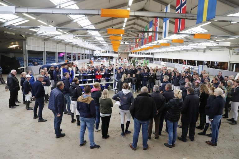 Herfststorm legt CSI Salland stil; diverse tenten omgewaaid