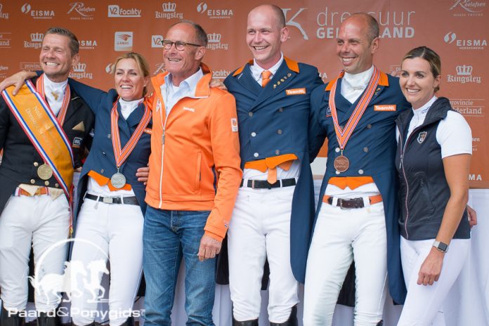 /images/EK dressuurteam 2017.jpg