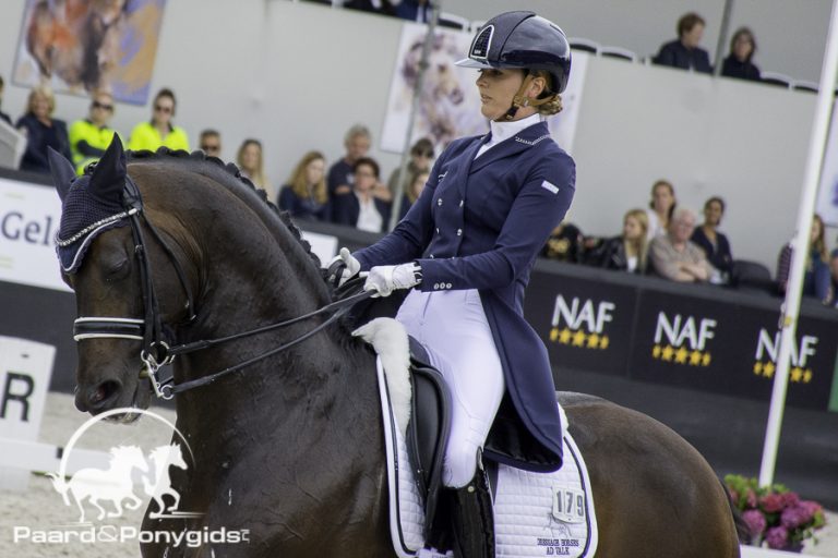 Emmelie Scholtens naar EK vanwege blessure Glock’s Johnson