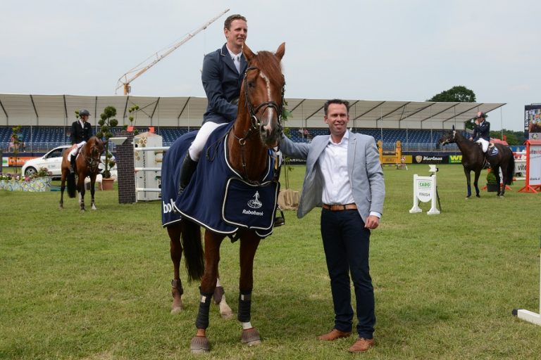 Stefanie van den Brink derde in kwalificatieronde Grand Prix