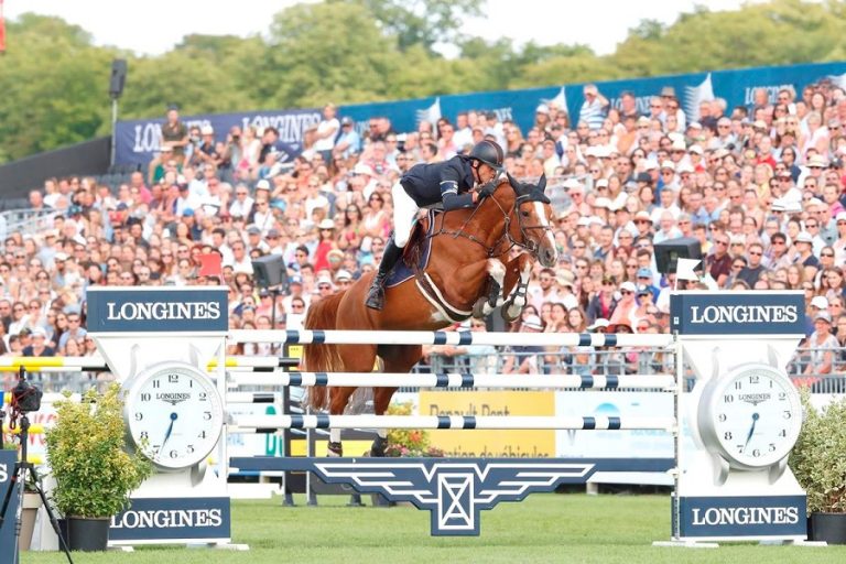 Dubbelslag voor razendsnelle Harrie Smolders in Chantilly