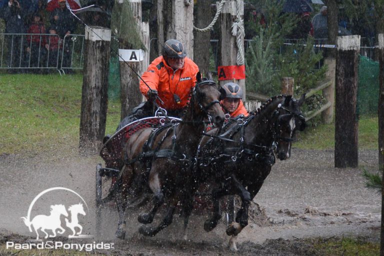 Ermelo: Karel van Kekem neemt na marathon de leiding over