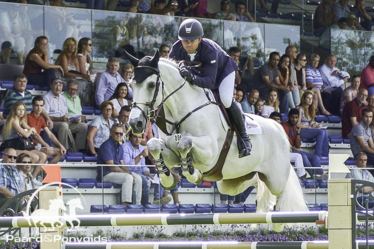 Twee zeges voor Farrington op eerste dag North American week