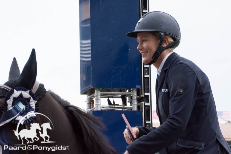 Laura Renwick winnares 1.45 rubriek in Valkenswaard