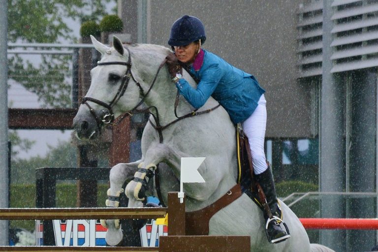 LGCT Doha: Luciana Diniz wint op spectaculaire wijze GCT-titel