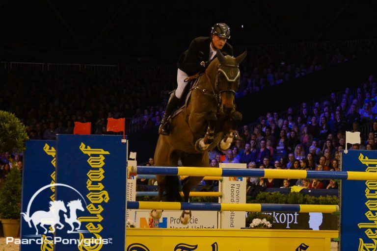 Oliva: Marc Houtzager wint de Grote Prijs van Oliva