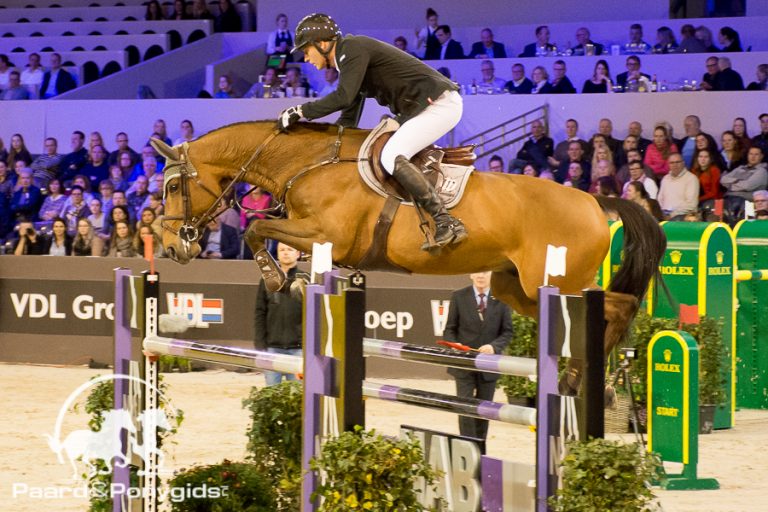 Indoor Brabant: Nederlands volkslied klinkt voor Marc Houtzager