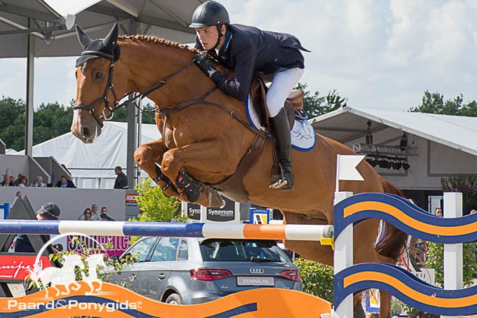 /images/Michel Hendrix 03102016.jpg