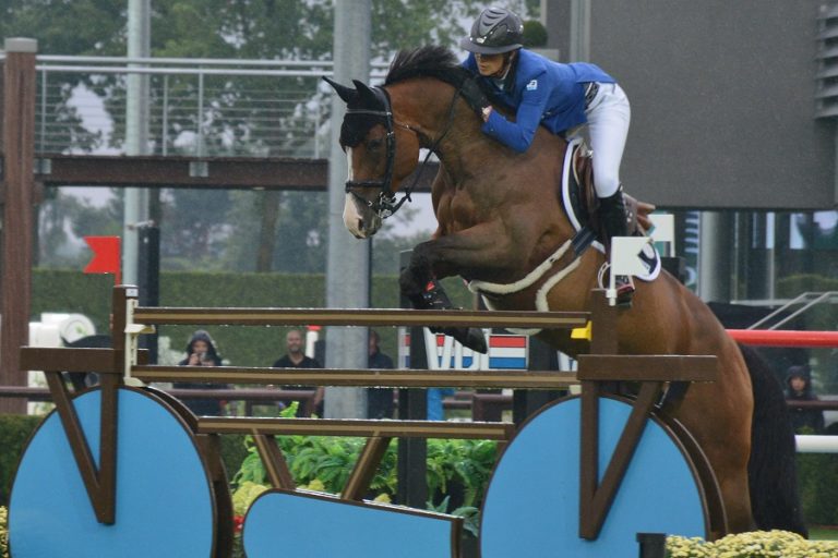 Pénélope Leprevost wint Wereldbekerwedstrijd in Lyon