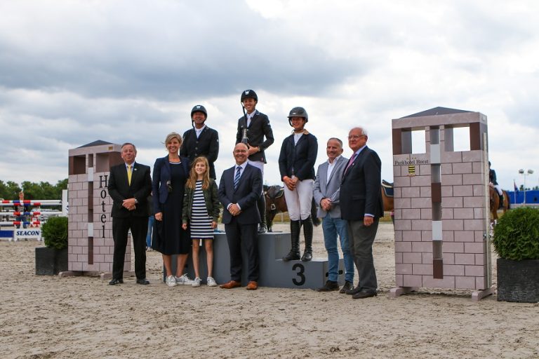 Lucas Porter verovert zijn eerste Grand Prix zege in Kronenberg