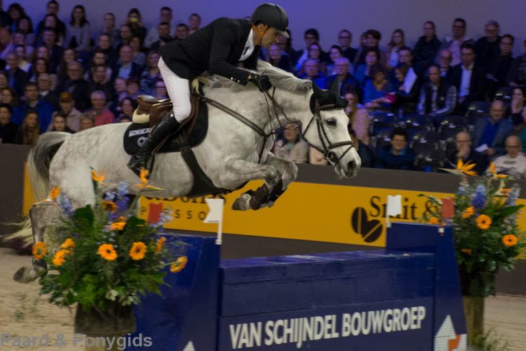 IB: Spectaculaire Indoor Derby gewonnen door Romain Duguet