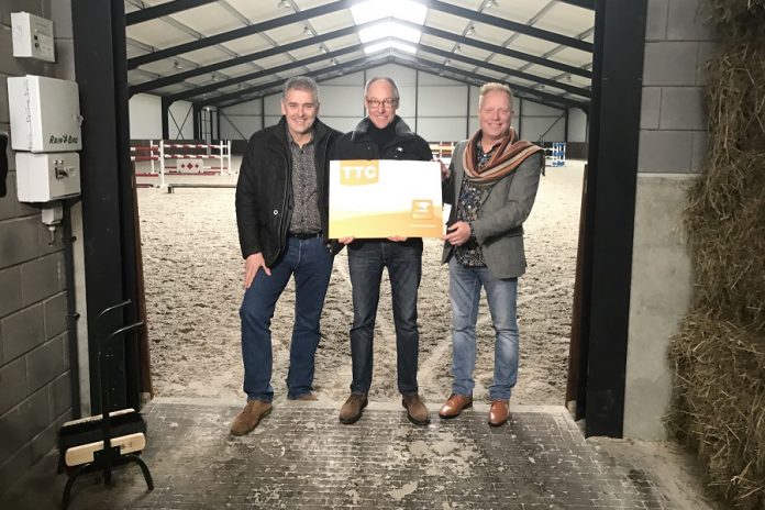 /nieuws/nieuws_img/TTC Springstal Ehrens.jpg /nieuws/nieuws_img/TTC Springstal Ehrens.jpg