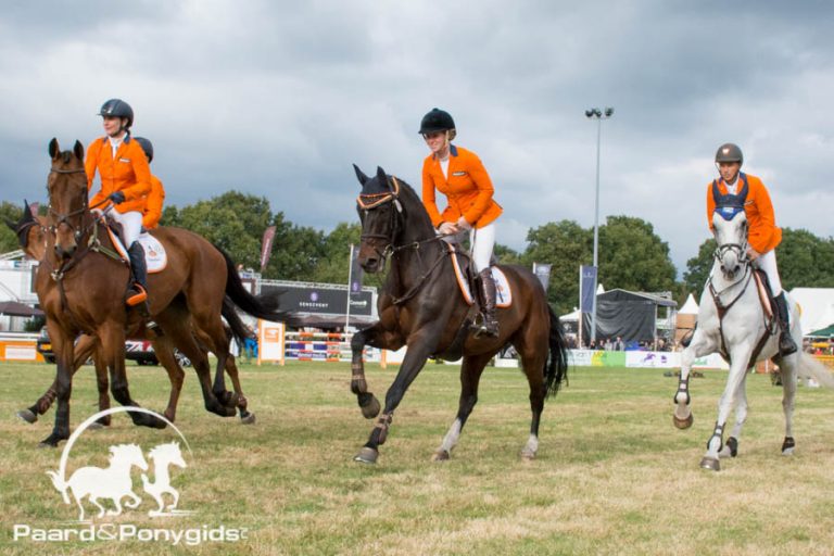 Military Boekelo: Nederland rijdt naar derde plaats in Nations Cup