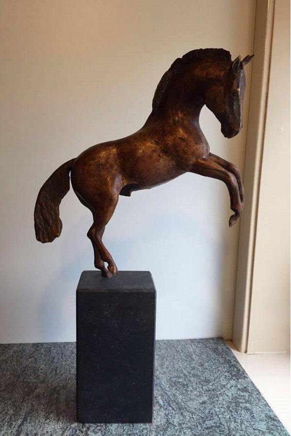 Opbrengst openingsstuk van Sale of the Rising Stars naar KWF