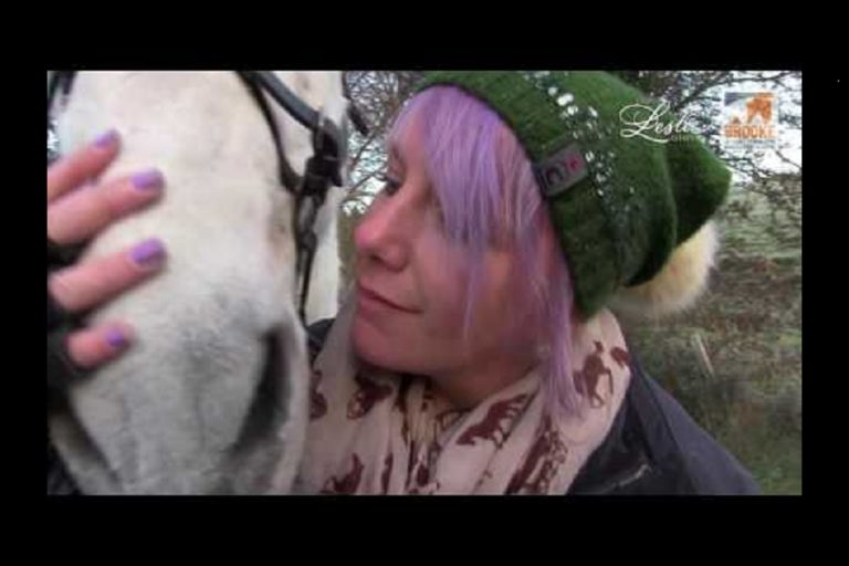 Ludieke inzamelingsactie voor Brooke Hospital *video*