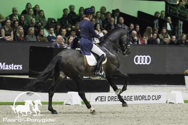 Scholtens en Minderhoud goed begonnen aan wereldbekerfinale