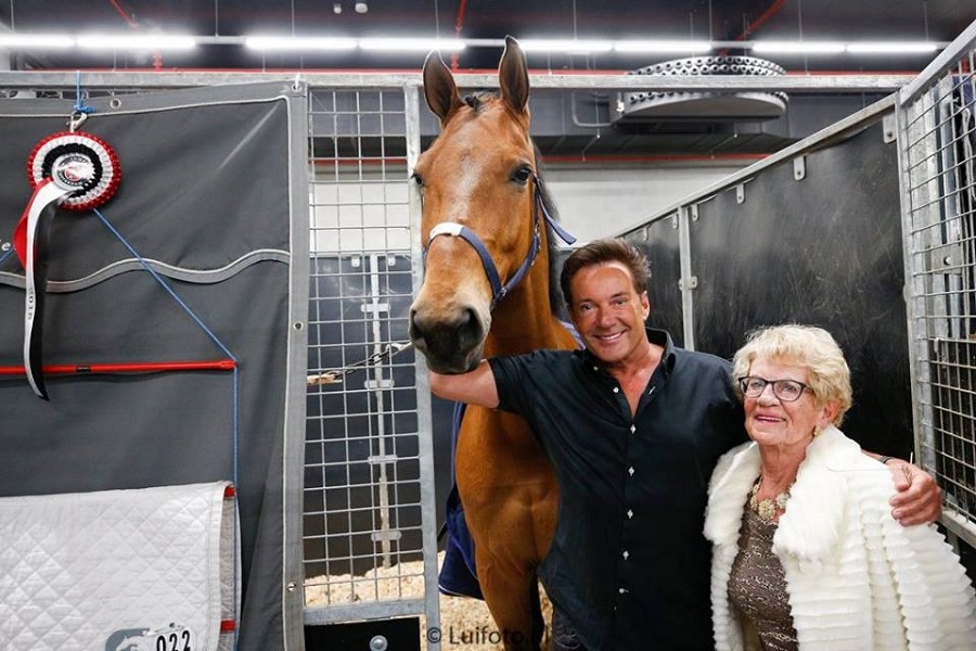 /nieuws/nieuws_img/Gerard Joling en zijn moeder op Jumping 2018.jpg