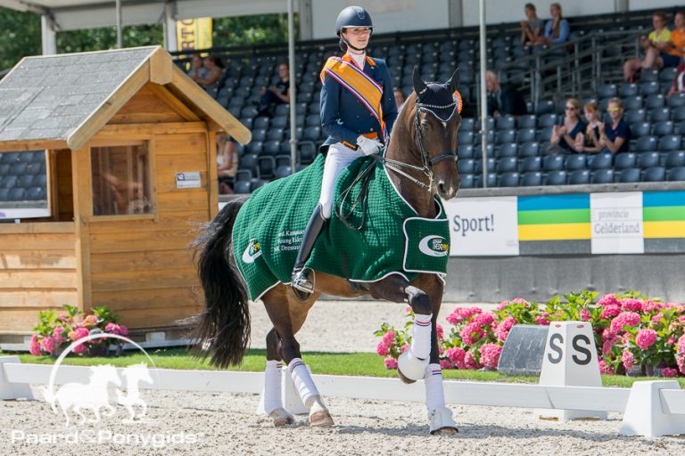 Thalia Rockx Nederlands Kampioene Young Riders