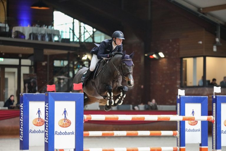 Boy-Adrian van Gelderen wint met zijn paradepaardje