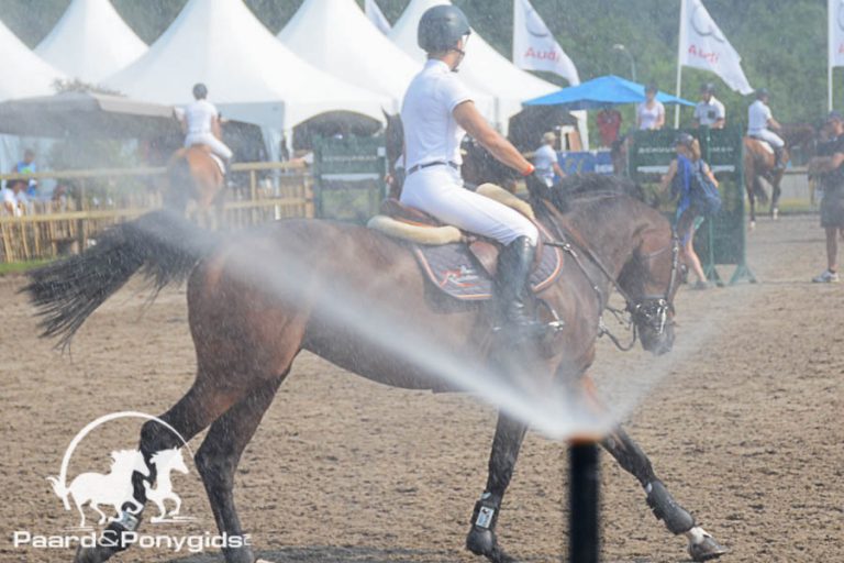 Jumping Peel & Maas past programma aan vanwege hitte