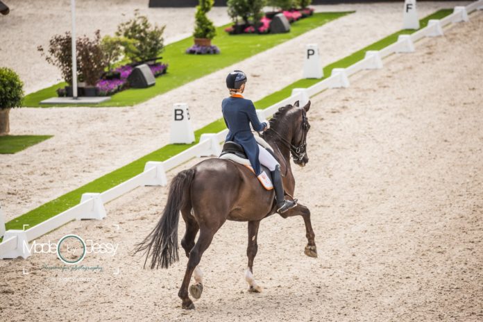 Anne Meulendijks blijft Edward Gal voor in Spécial