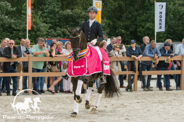 Imposantos sleept opnieuw Pavo Cup in de wacht