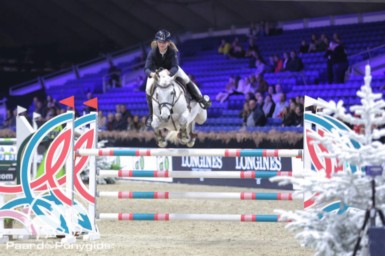 Anna Szarzewski razendsnel naar winst in Mechelen